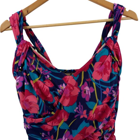 Lands End Floral Faux Wrap One Piece Swimsuit Size 20W Slimming Underwire Pink - Picture 2 of 10